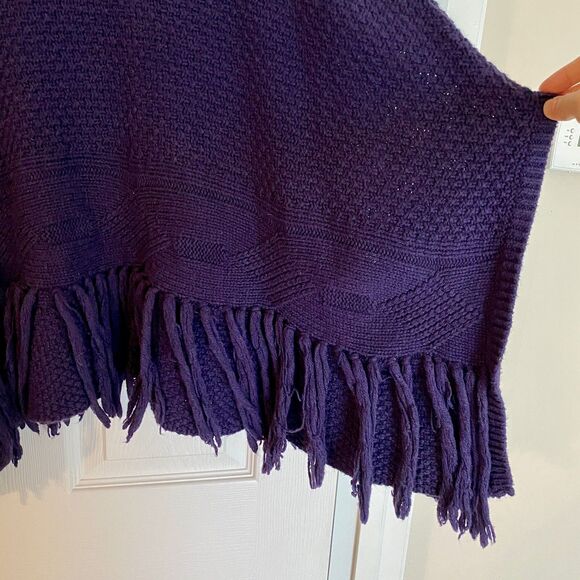 Coldwater Creek Womens Poncho Sweater Purple Fringe Wool Blend One Size - Picture 5 of 11